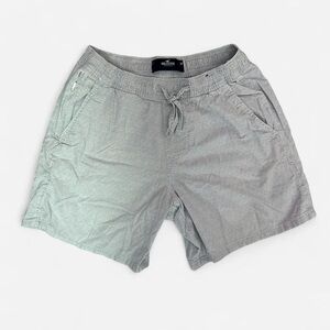 Hollister Men's Blue and White Patterned Linen Blend Shorts